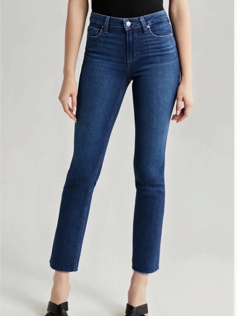 PAIGE Cindy Raw Edge Straight Leg Jeans. Size 24